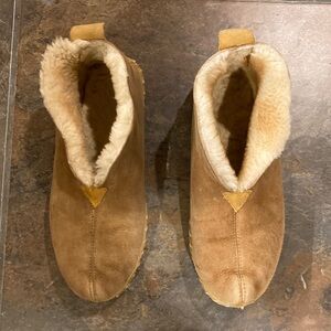 L.L. Bean Wicked Good Moccasin Slippers